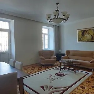 شقة Azneft Royal Sea View, باكو