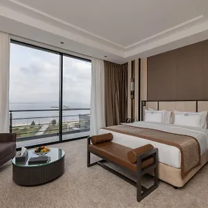 4* Hotel Maison Riviera